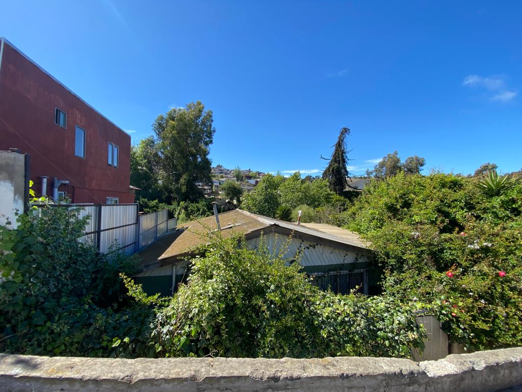 SE VENDE CASA CON AMPLIO TERRENO SAN ANTONIO - Imagen 11