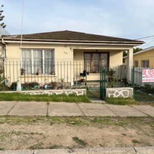 SE VENDE CASA CON AMPLIO TERRENO EN LLOLLEO