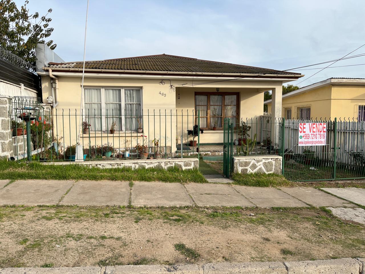 SE VENDE CASA CON AMPLIO TERRENO EN LLOLLEO