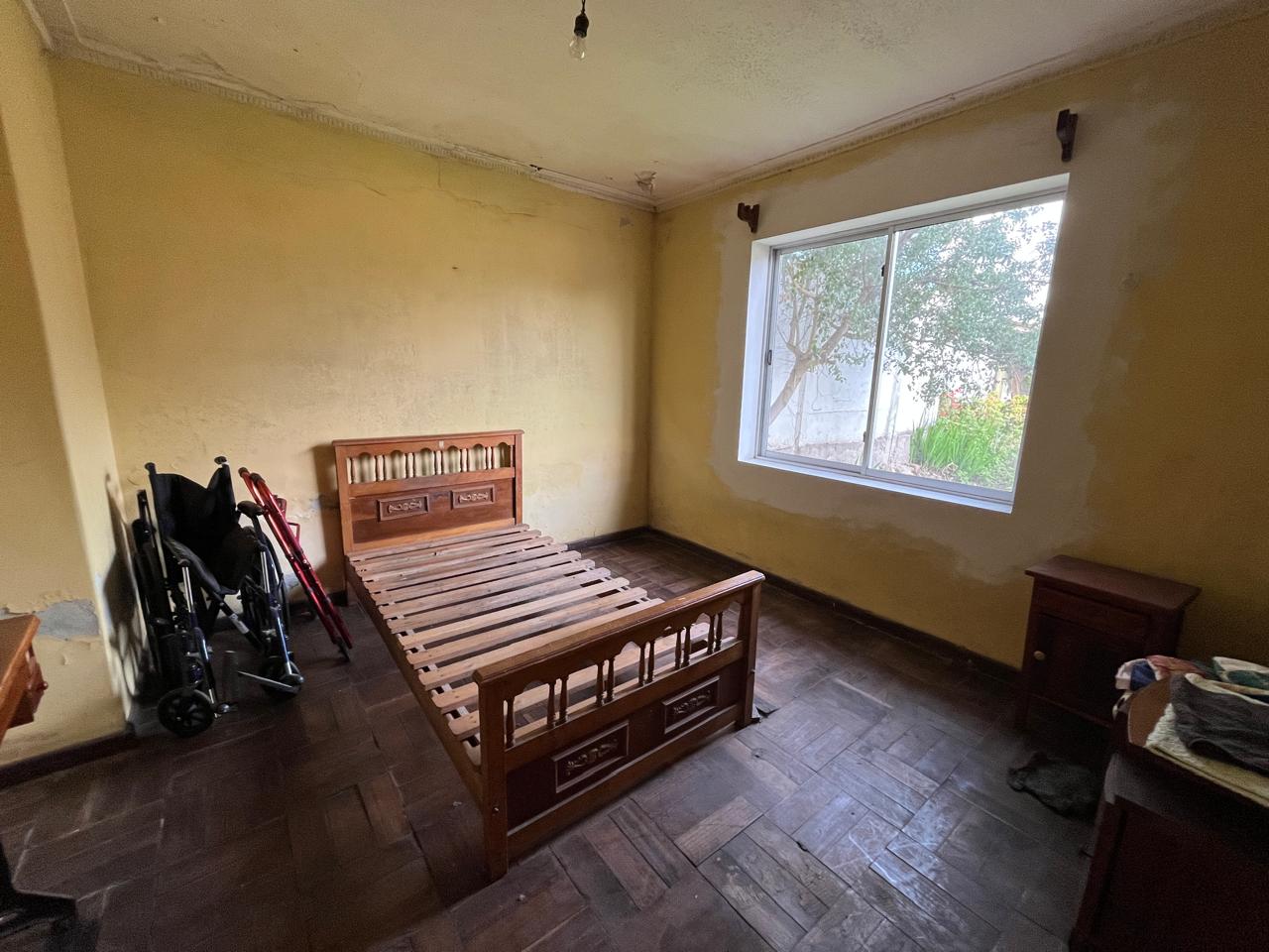 SE VENDE CASA CON AMPLIO TERRENO EN LLOLLEO - Imagen 5