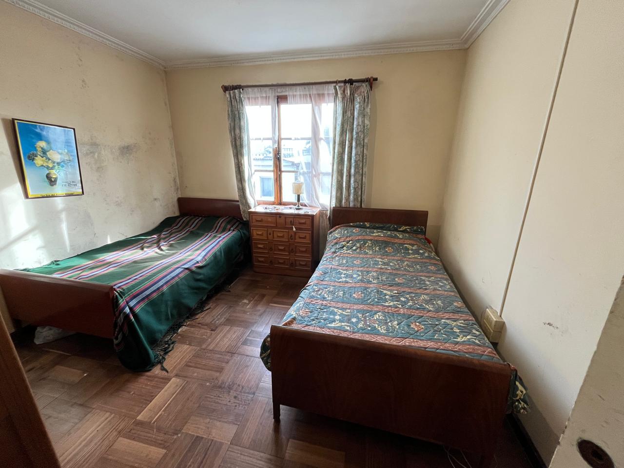 SE VENDE CASA CON AMPLIO TERRENO EN LLOLLEO - Imagen 6