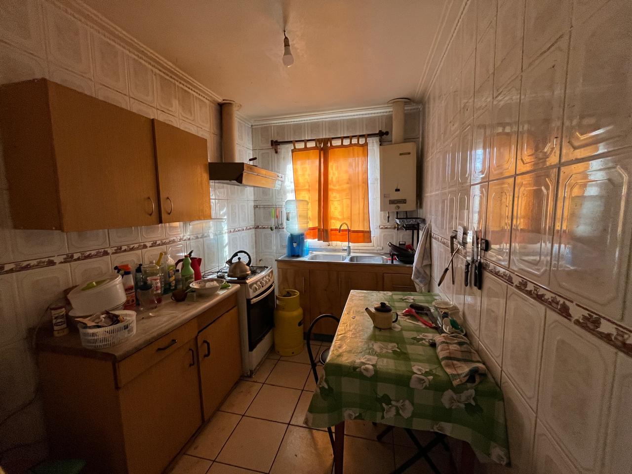 SE VENDE CASA CON AMPLIO TERRENO EN LLOLLEO - Imagen 7