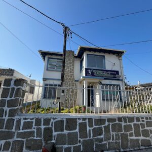 SE ARRIENDA LOCAL COMERCIAL PARA EDUCACION, SALUD Y/0 OTROS