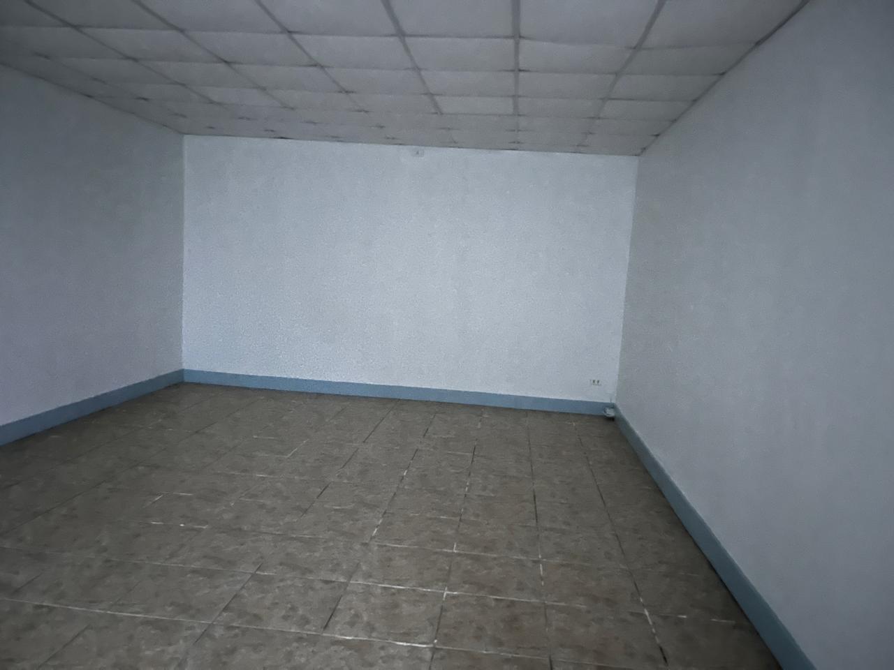 SE ARRIENDA LOCAL COMERCIAL PARA EDUCACION, SALUD Y/0 OTROS - Imagen 2