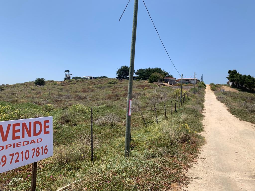 SE VENDE PARCELA A ORILLAS DE PLAYA EN CAHUIL, PICHILEMU - Imagen 3